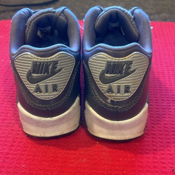 Nike Air Max 90 - Picture 5 of 9